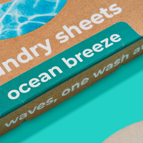 Oceans eco-friendly laundry sheets in Ocean breeze on aqua background